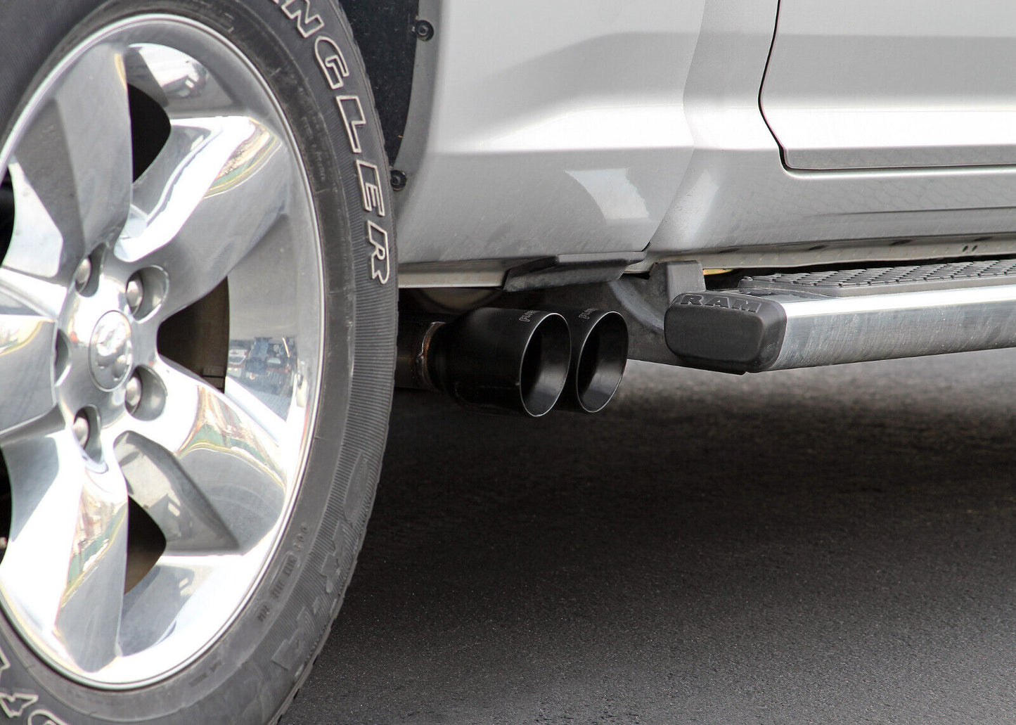 Flowmaster 717993 FlowFX Cat-Back Exhaust System 2009-22 Dodge Ram 1500 4.7/5.7L